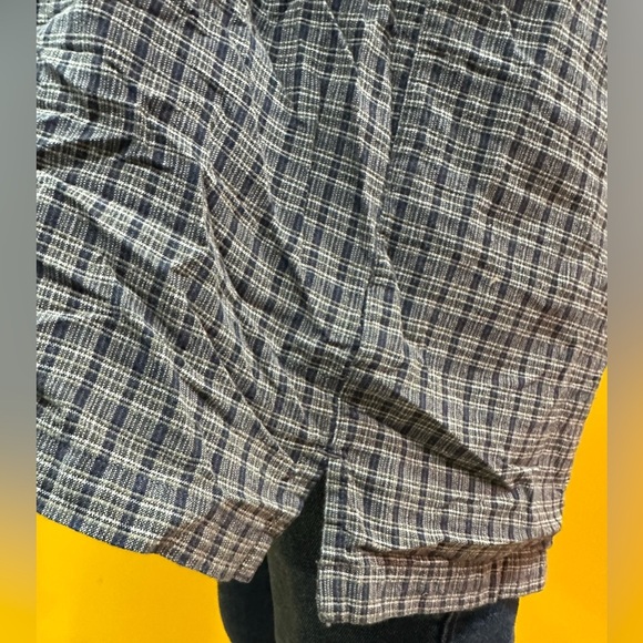 Columbia Sportswear Company Men’s Woven Blue Gray Short Sleeve Button Down Shirt - Picture 9 of 16
